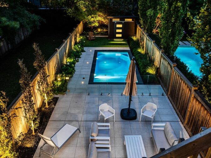 Some Tips to Consider When Designing Your Pool Lighting