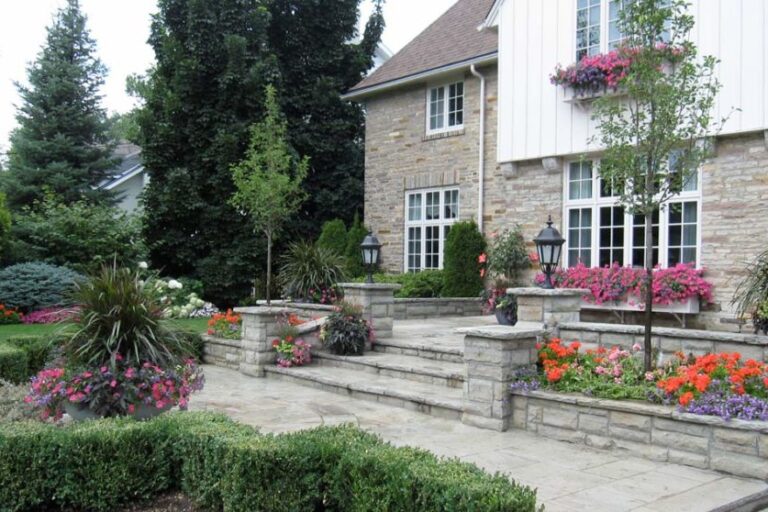 Easy Landscaping Ideas for Your Home
