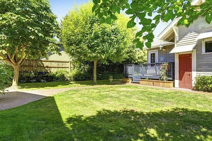5 Hardscapes for Front Yard Landscaping Design