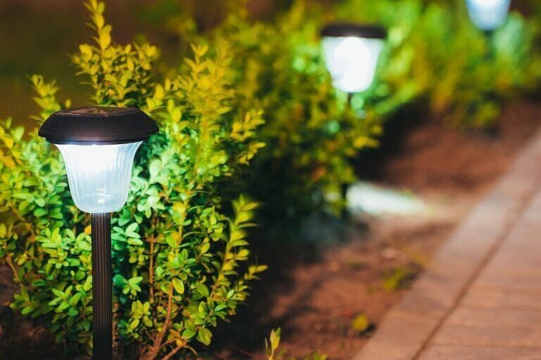 Must-Have Outdoor Landscape Lighting Fixtures