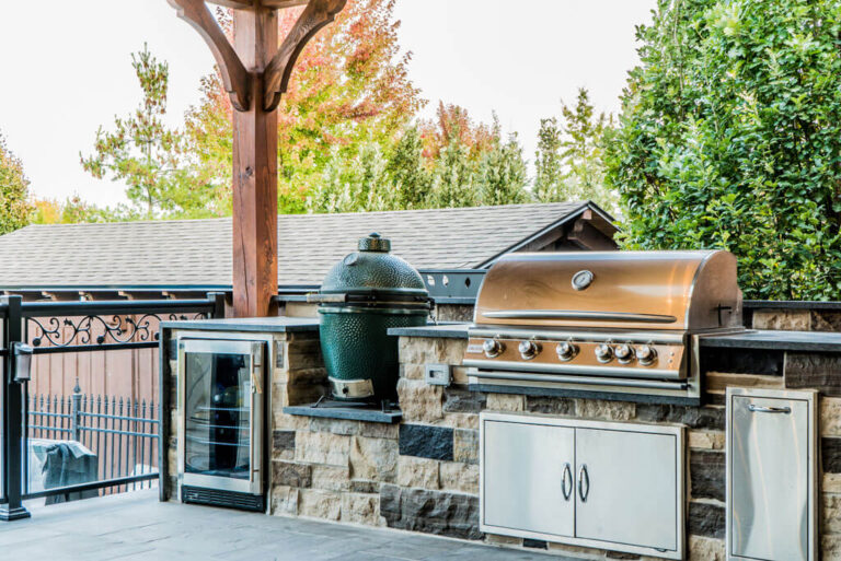 Spacious Backyard with Lawn and Stone Pathway