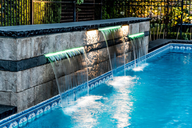 Contemporary Outdoor Patio with Fire Pit