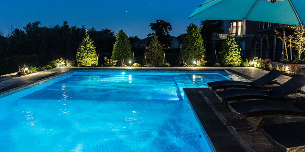 Complete Guide to Saltwater Swimming Pools for Your Backyard Complete Guide to Saltwater Swimming Pools for Your Backyard