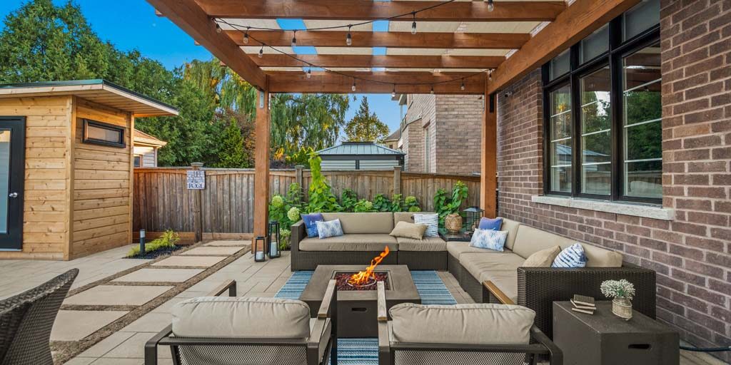 From Traditional to Contemporary: Versatile Uses of Sandstone in Landscape Design