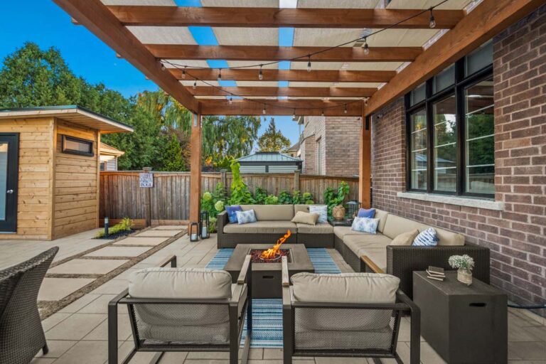 From Traditional to Contemporary: Versatile Uses of Sandstone in Landscape Design
