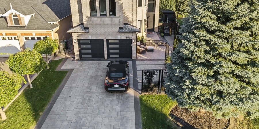 Top 10 Front Yard Landscaping Trends to Watch in 2025 Top 10 Front Yard Landscaping Trends to Watch in 2025
